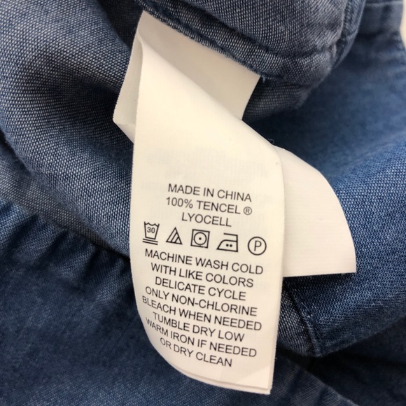 Kate Spade Broome Street Off-The-Shoulder Chambray Top - Picture 8 of 8